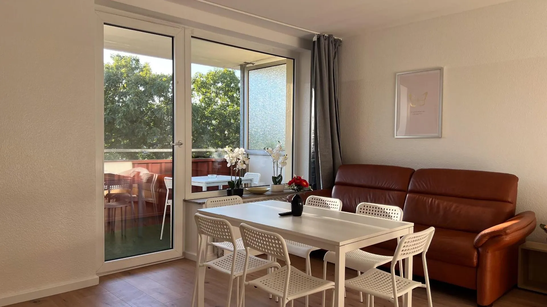 T&K Apartments - Duesseldorf - 3 Room Apartment With Private Parking 7Min Fair And Airport Dus